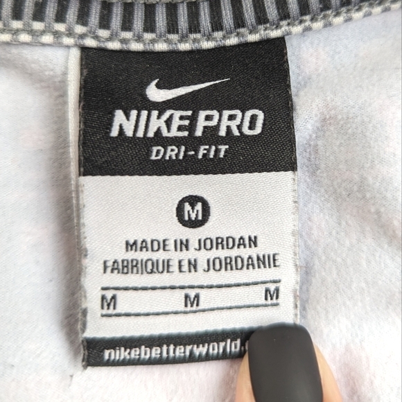 Nike Pro Dri Fit Half Zip in Aztec Peach Size Medium - Picture 5 of 10